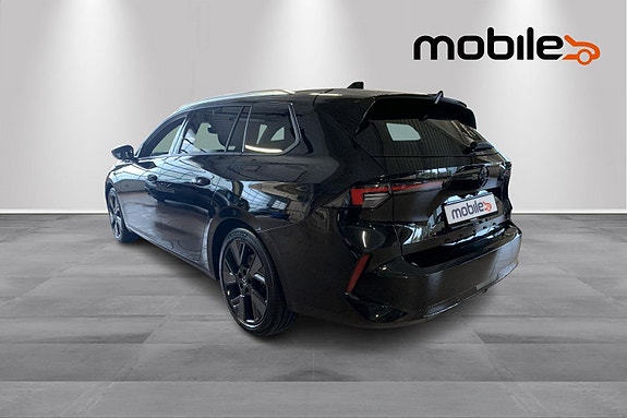 Opel Astra 21 of 24