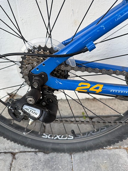 Product image 2 of 8