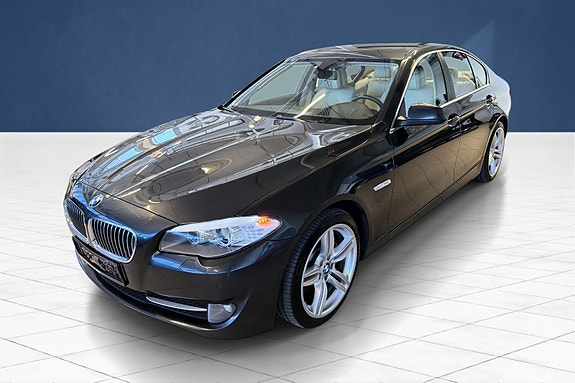 BMW 528i 9 of 24
