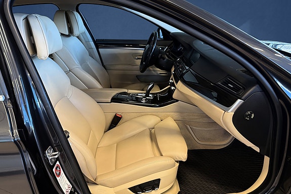BMW 528i 14 of 24