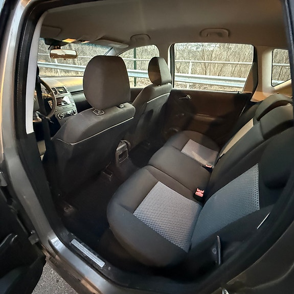 Mercedes-Benz A160 15 of 30