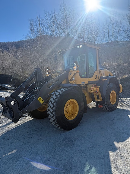 Volvo L60H med lite timer 1515