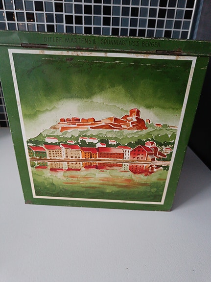 Product image 3 of 9