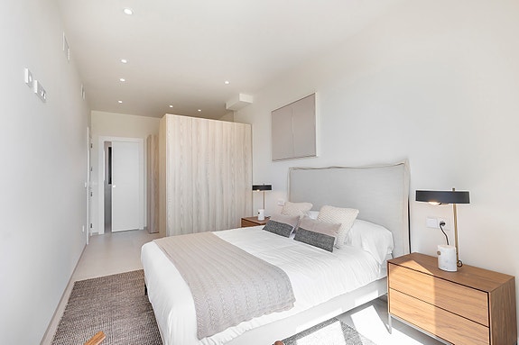Ny moderne villa med 3 soverom | Privat basseng og flotte uteområder