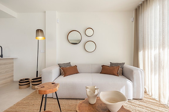 Ny moderne villa med 3 soverom | Privat basseng og flotte uteområder
