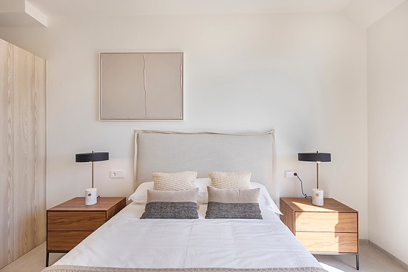 Ny moderne villa med 3 soverom | Privat basseng og flotte uteområder