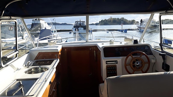 Pen velholdt 2004 modell Marex Holiday 280 3 of 5
