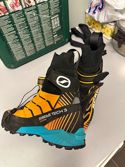 Product image 2 of 9