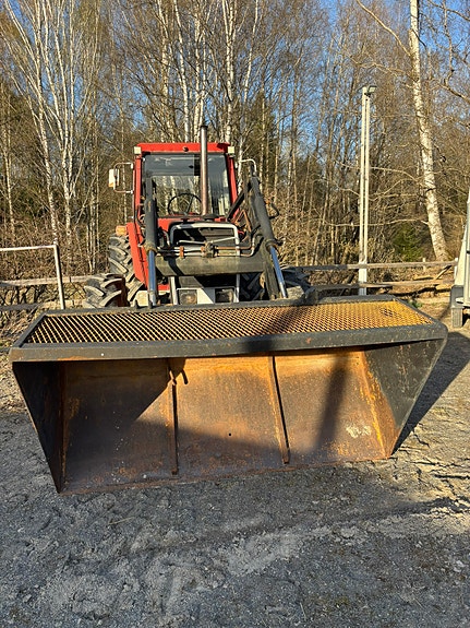 Massey Ferguson 595 11 of 18