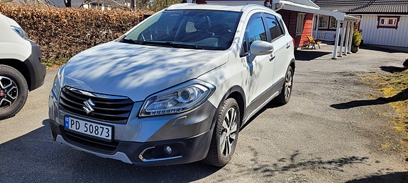 Suzuki SX4 S-Cross 3 of 12