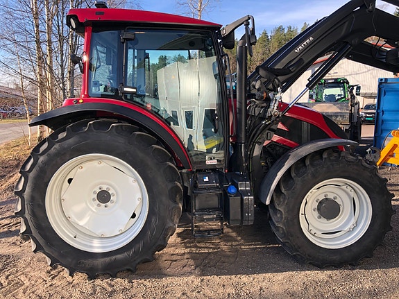 Valtra A115 671timer 2023, kr 850 000,-