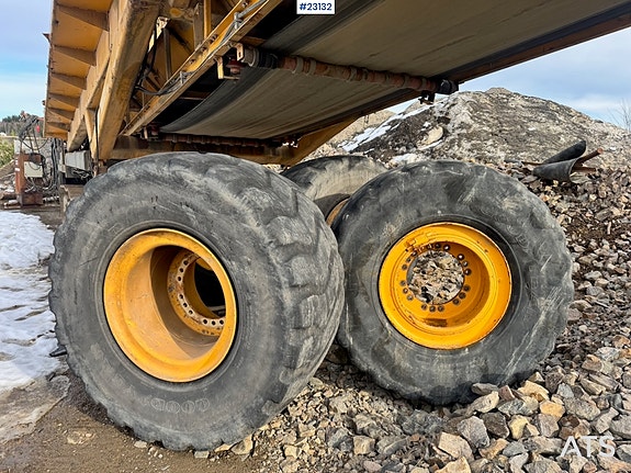 4 stk dekk til Volvo Hjullaster