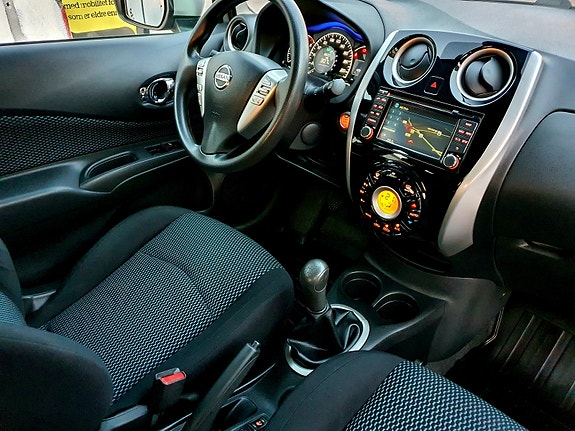 Nissan Note 2 of 5