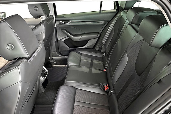 Skoda Octavia 6 of 10