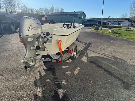 Motorbåt Mamba 001 med Honda 40hk 3 of 5