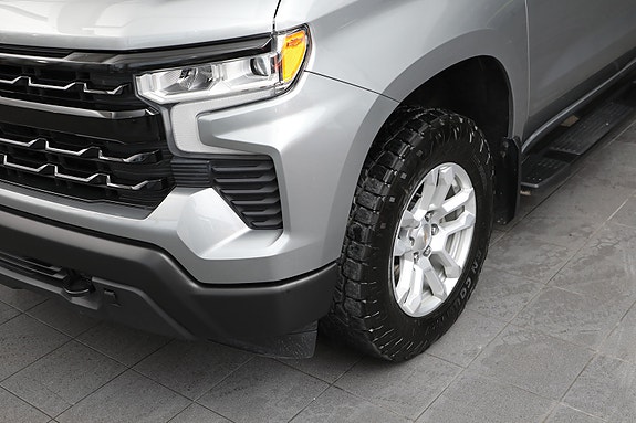 Chevrolet Silverado 1500 27 of 30