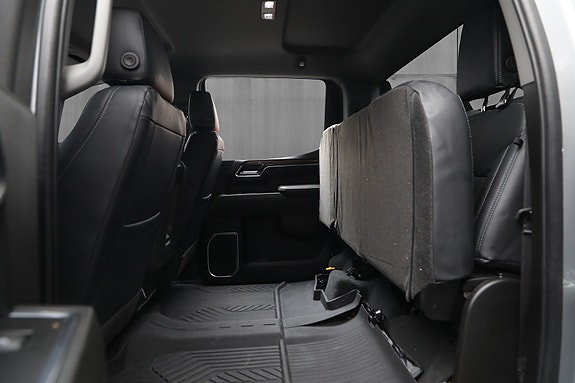 Chevrolet Silverado 1500 7 of 30