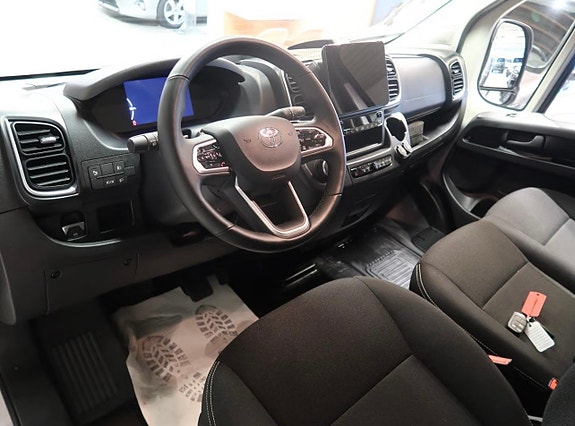 Toyota ProAce Max 5 of 11