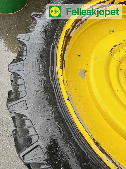 John Deere Hjul par: Taurus soilsaver rc 95 300/95 46 NDI gul 300