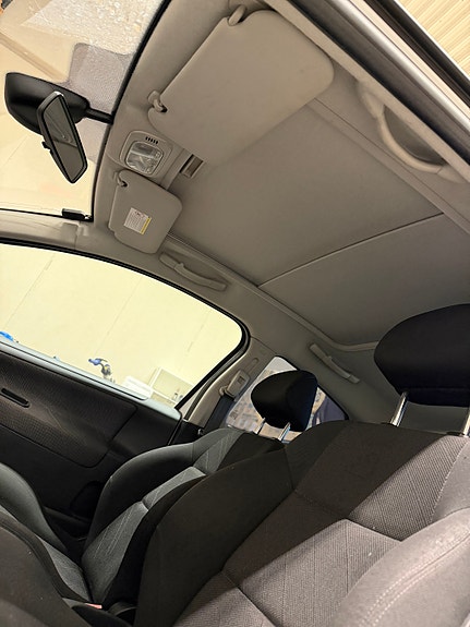 Peugeot 207 15 of 15