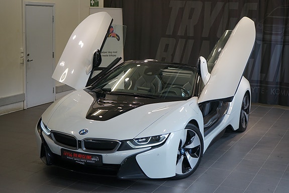 BMW i8 17 of 30
