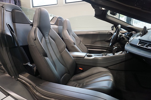 BMW i8 26 of 30