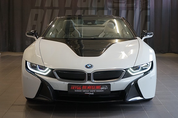 BMW i8 15 of 30