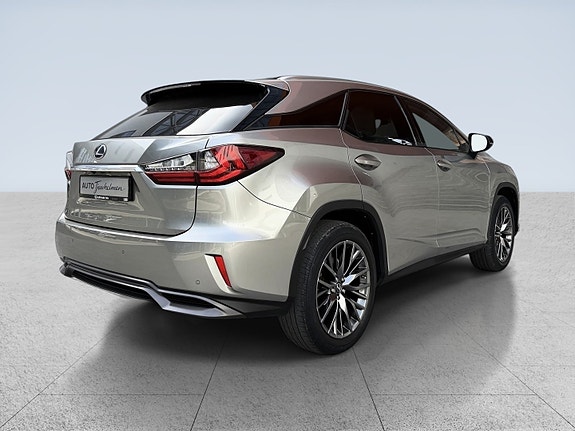 Lexus RX450h 5 of 5