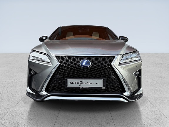 Lexus RX450h 2 of 5