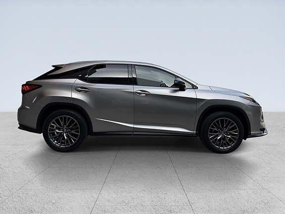 Lexus RX450h 4 of 5