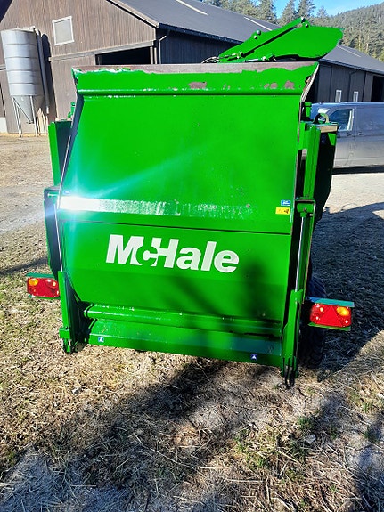 Mchale C460 Halmblåser/ fôrutlegger. 2019, kr 190 000,-