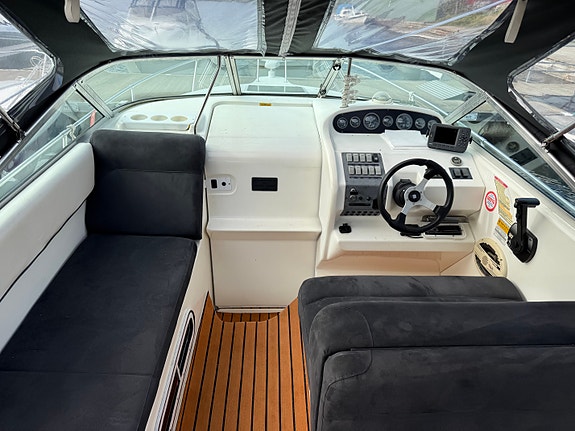 Sea ray 250 5 of 8