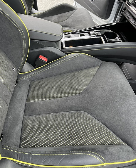 Skoda Enyaq RS 30 of 30