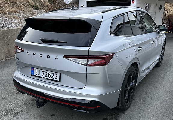Skoda Enyaq RS 5 of 30