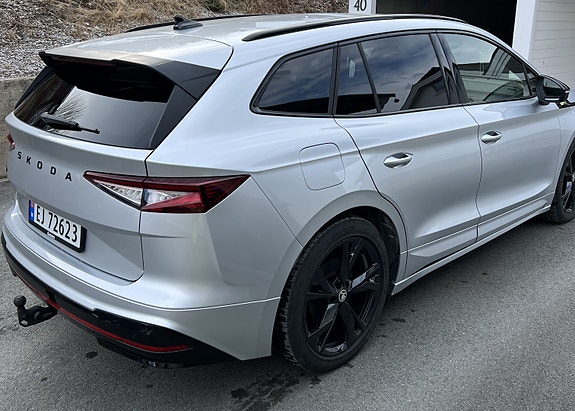 Skoda Enyaq RS 3 of 30