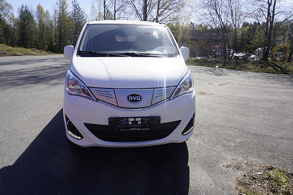 BYD T3 23 of 30