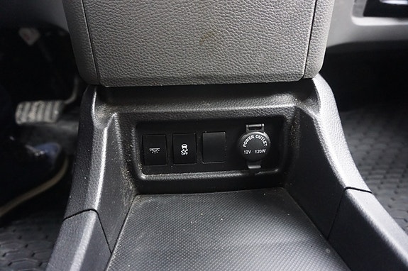 BYD T3 26 of 30