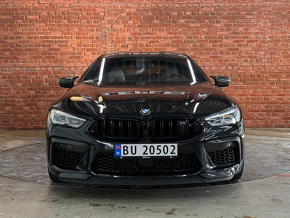 BMW M8 3 of 5
