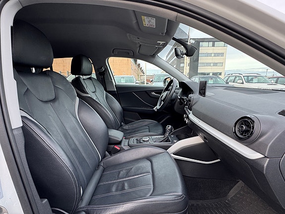 Audi Q2 14 of 30