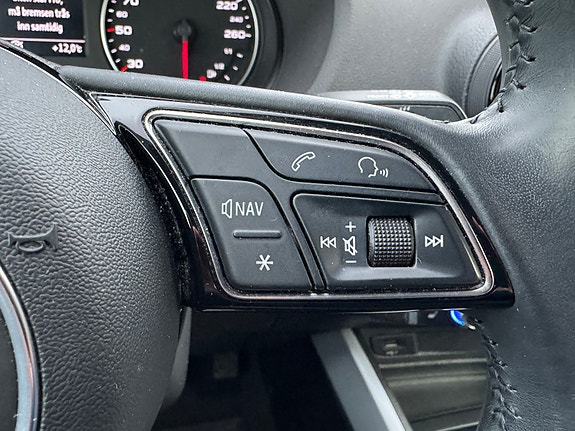 Audi Q2 23 of 30