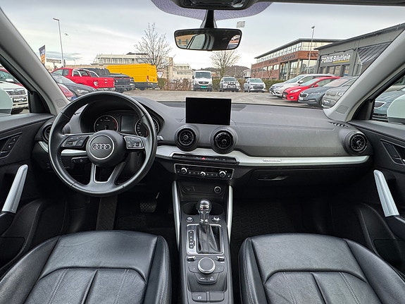 Audi Q2 16 of 30