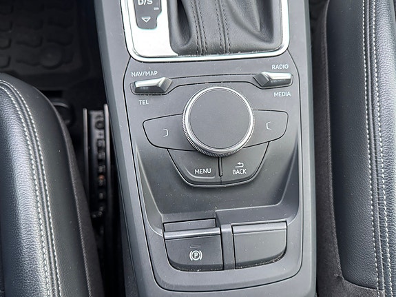 Audi Q2 28 of 30