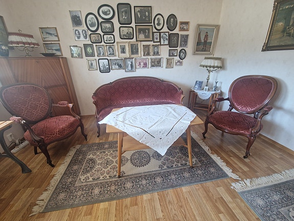 Product image 2 of 8