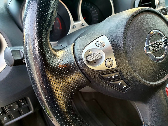 Nissan Juke 4 of 5