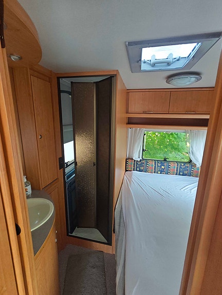 Knaus Sudwind 12 of 16