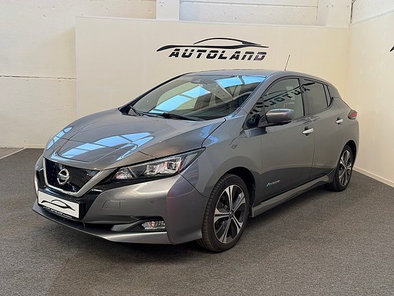 Nissan Leaf 3 of 20