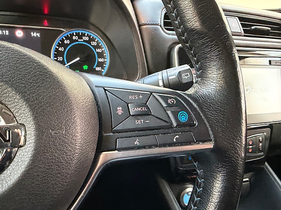 Nissan Leaf 14 of 20