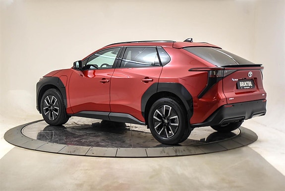 Toyota bZ4X 3 of 26