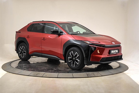 Toyota bZ4X 7 of 26