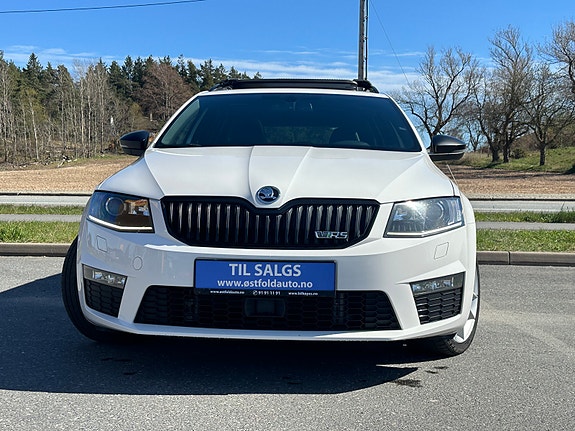 Skoda Octavia RS 2 of 5